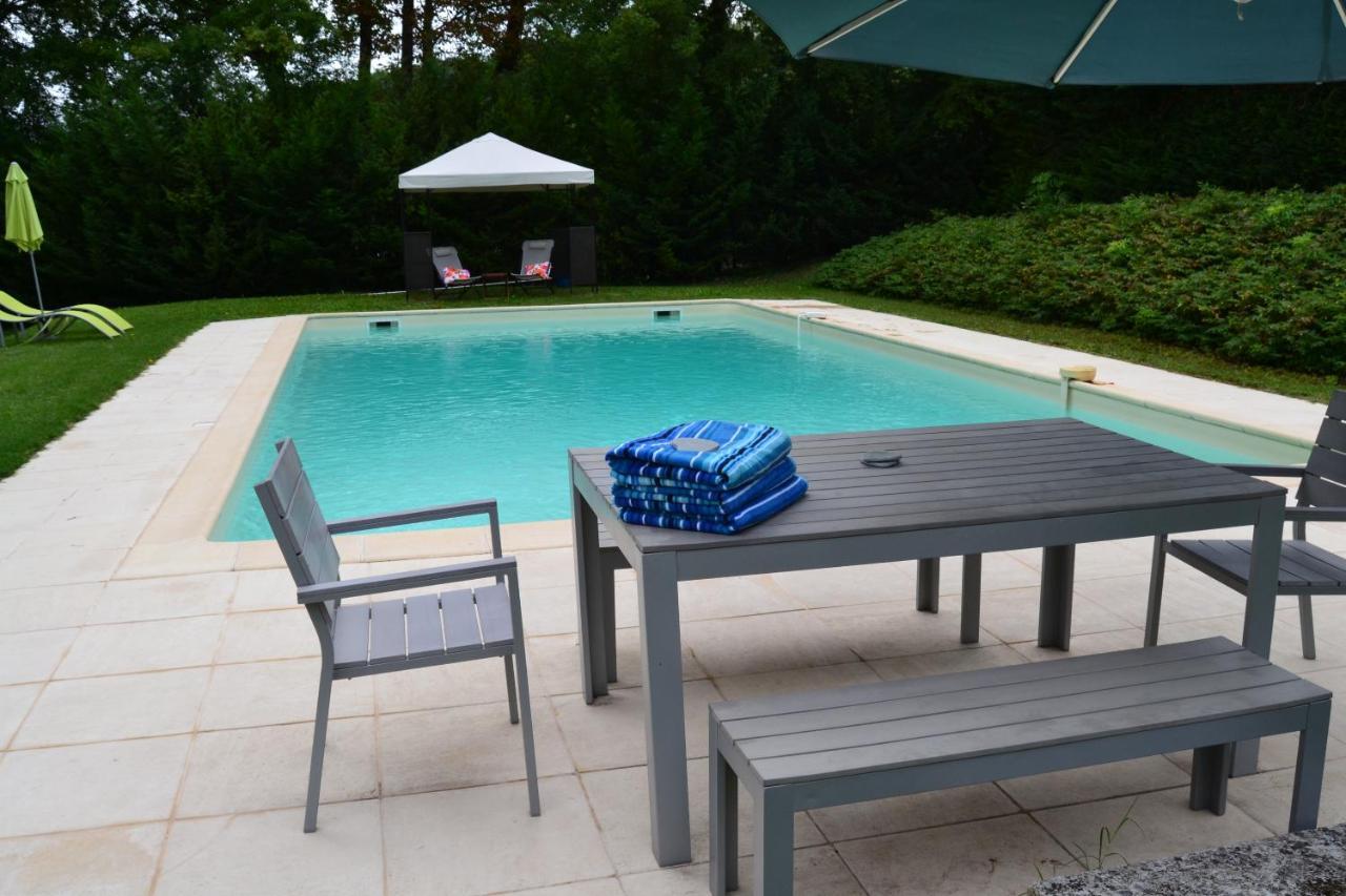 Manoir Le Bourg, Touffailles Villa Bagian luar foto