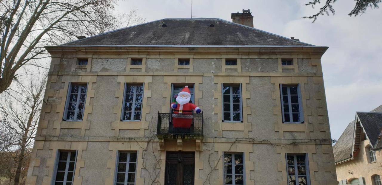 Manoir Le Bourg, Touffailles Villa Bagian luar foto